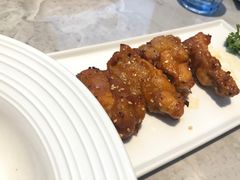 -必胜客(武汉欢乐谷店)