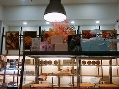 面包甜点陈列柜-贝小七高端定制甜品桌茶歇