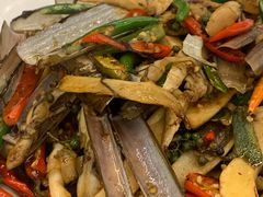 -去吃小龙虾·江湖菜·烧烤(南滨路店)