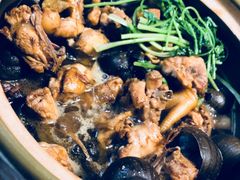 -食爺炭炉鸡煲·烧烤