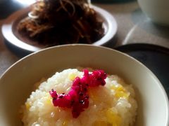 菠萝饭-半山腰·云南菜(侨福芳草地店)
