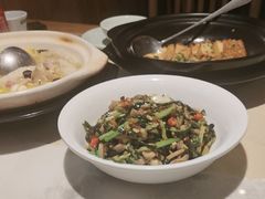 -绿草地·湘菜(酃湖师院店)