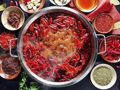 -重庆风光老灶火锅城(同德广场店)