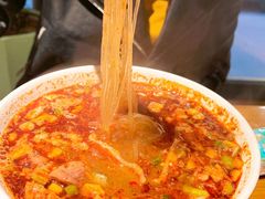 -牵人麻辣粉(中街子店)