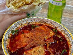 -老字号杨坡红油米线腊汁肉夹馍(东四道巷店)