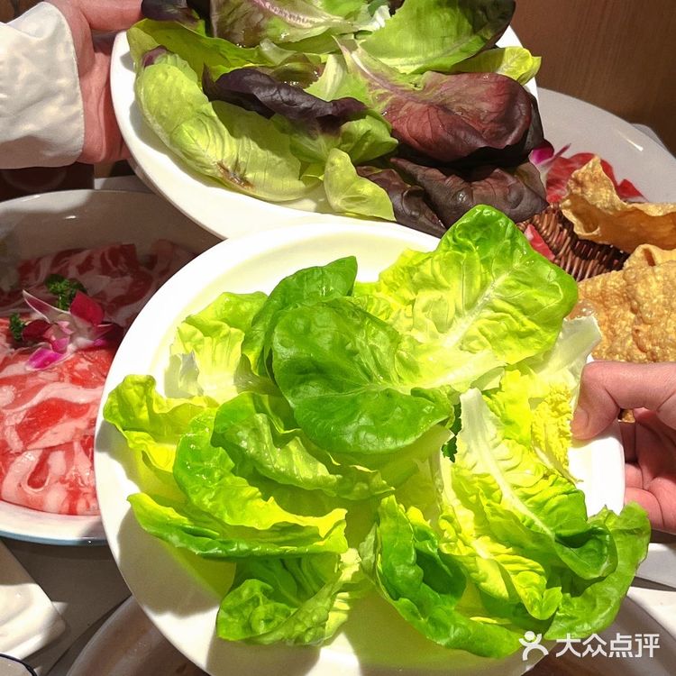 尝一碗秋冬九孔莲藕排骨汤