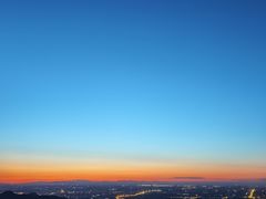 -鬼笑石后山停车场