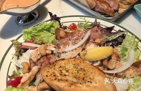 Chicken Caesar Salad