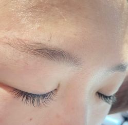 -尤米一站式美甲美睫