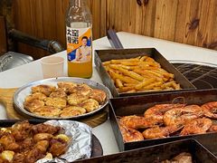 -老东镇啤酒屋海鲜加工·蒸汽海鲜·海鲜烧烤(台东店)