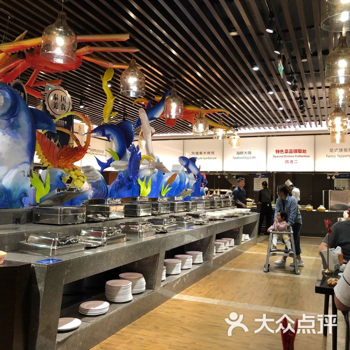 蓝海大饭店蓝钻国际美食自助百汇图片