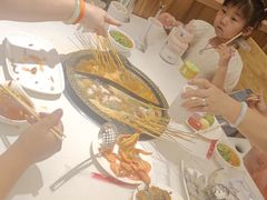 -爱有声毛肚串串火锅自助(龙之梦大都汇店)