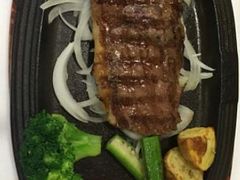 -斗牛士牛排餐厅(嘉里汇店)