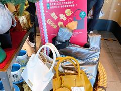 -星巴克(广州南站A18检票口楼上)