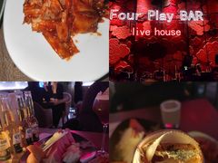 -FOUR PLAY BAR