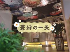 -旺角里·榴莲鸡煲(兴华商场分店)