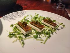 鱼子酱脆皮松板肉-解香楼(八盘岭路店)