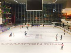 -冠军冰场CHAMPION RINK(凯德广场店)