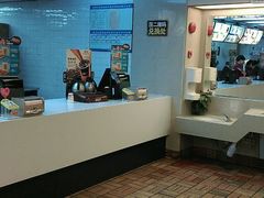 -麦当劳(东方时代广场分店)
