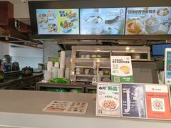 -老乡鸡(武汉中南梅苑小区地铁站店)