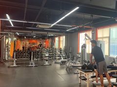 -佳禾健身(三元里店)