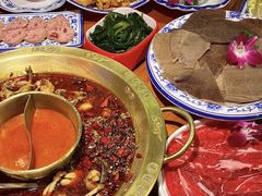 -哥老官重庆美蛙鱼头(宝山龙湖店)