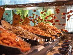 -怡咖啡海鲜自助餐厅(浦东香格里拉店)
