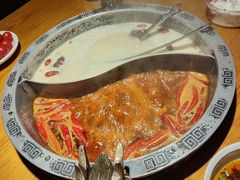 -哥老官重庆美蛙鱼头(宝山龙湖店)
