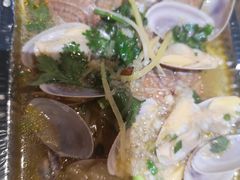 -蚝美人·生蚝海鲜烧烤(茶花园店)