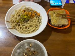 招牌热干面-德泓面馆(颐高店)