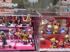 -泡泡玛特POPMART(蓝色港湾店)