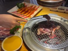 -喜来稀肉(北外滩白玉兰广场店)