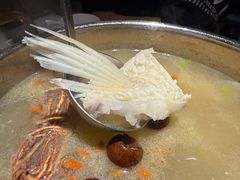 -小鱼小牛·鱼牛干锅·脆鱼火锅(世欧广场店)