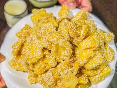麻仁鸡蛋-金卯白肉罩火烧