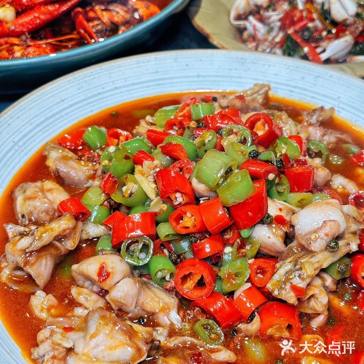 喝酒嗦虾看球赛⚽这才是人生啊