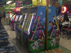 -爱玩嘉年华(江北一店)