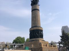 -人民防洪胜利纪念塔