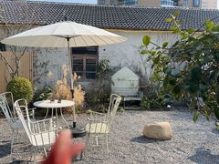 -Jo's Garden