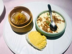 纯蟹粉小笼-蟹榭·莳鲜(虹桥高岛屋店)