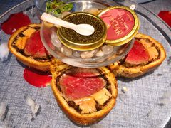 惠灵顿牛排-弦月窗LUNETTE BY AMANDA(复兴路店)