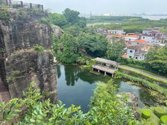 -广州莲花山旅游区