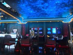 -屋有岛沉浸游戏旗舰店(中山公园店)