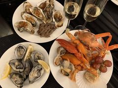 -圣丰索菲特·2 On 988 Café 自助餐厅