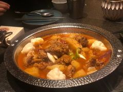 沙湾原始大盘鸡-丝路金桃·新疆菜(徐汇店)