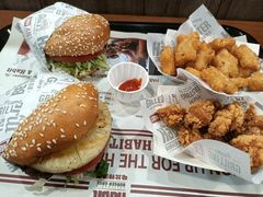-The Habit Burger Grill 哈比特汉堡(世博店)