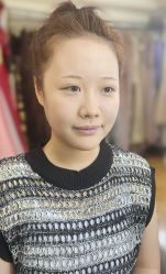点击看大图 -爱伊人婚纱礼服美妆馆