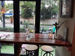 靠窗位-LA  PETANQUE(泰安路店)