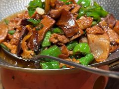 牛肝菌辣子炒肉-茄子恰恰·新云南小炒(坪山益田店)