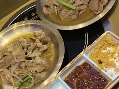 -猪啊牛呀羊啊铜盘烤肉(正大广场店)