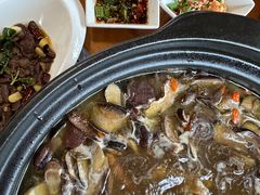 -鲜菌江湖正宗野生菌火锅